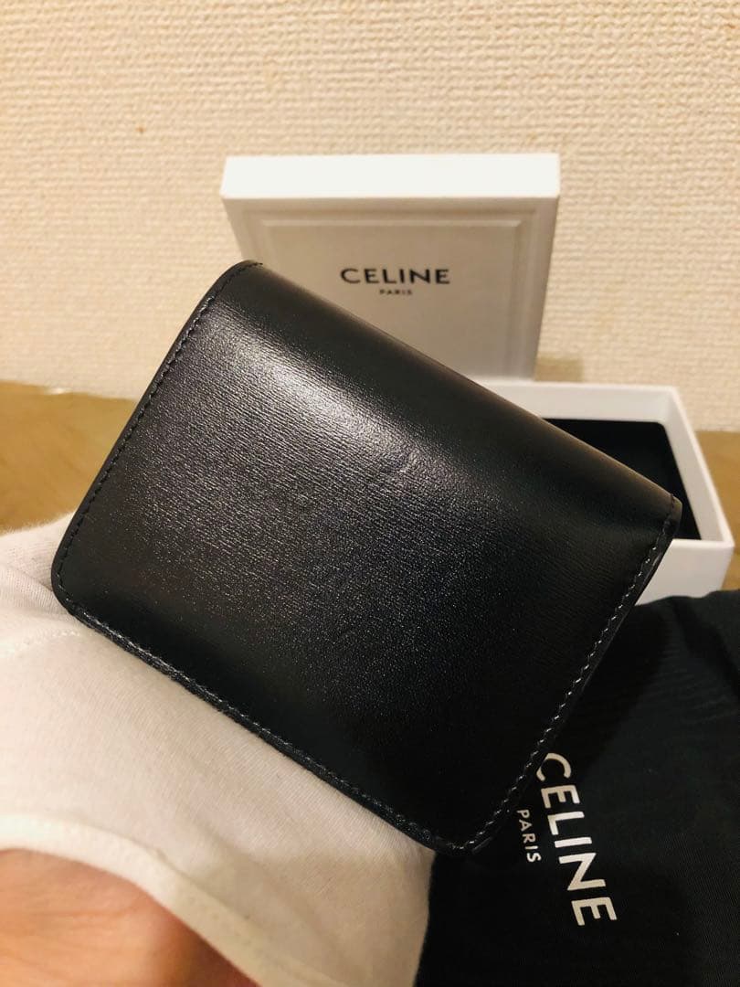 CELINE ブラック 二つ折り財布