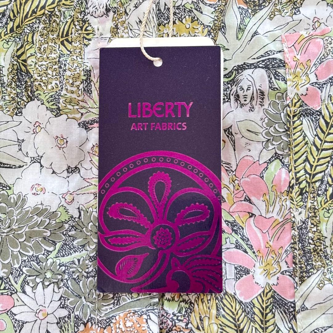 新品 carlife × LIBERTY リバティタナローン　総花柄ワンピース