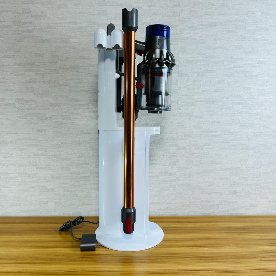 【現状品】Dyson(ダイソン) コードレスサイクロン掃除機 SV12FF