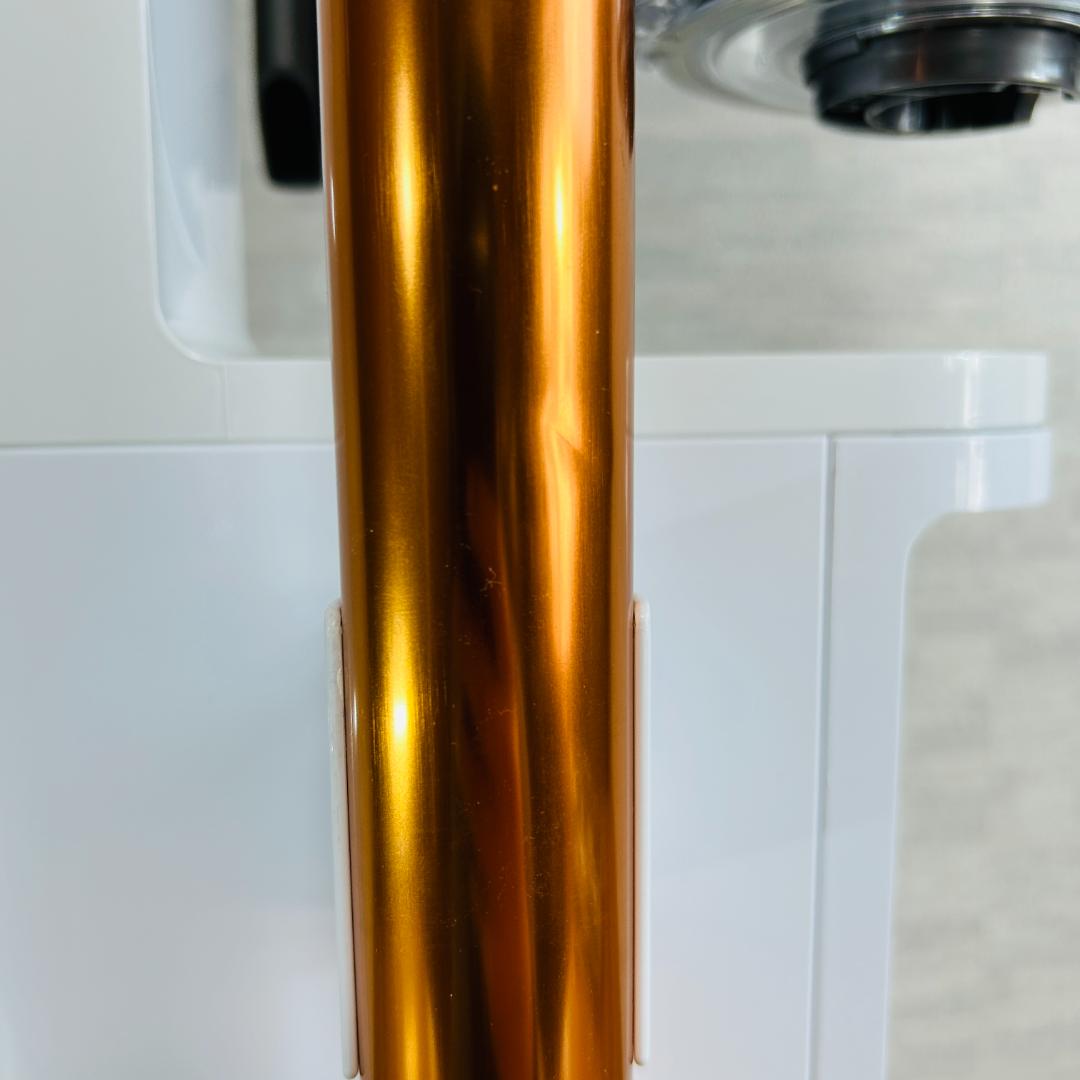 【現状品】Dyson(ダイソン) コードレスサイクロン掃除機 SV12FF