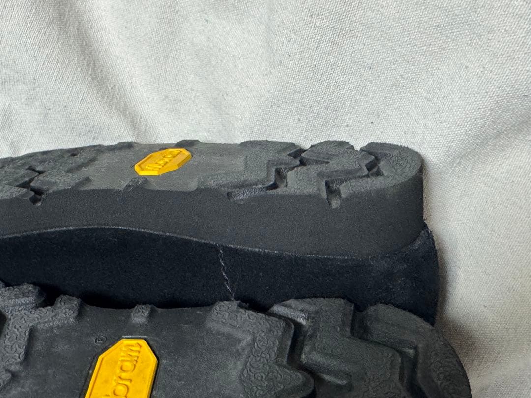 電*ブ様 【極美品】Clarks ワラビーブーツ GTX ブラック ゴアテックス