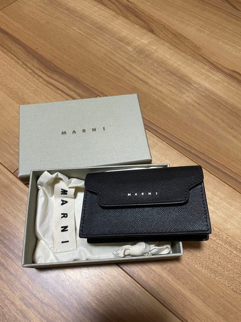 MARNI 名刺入れ　カードケース
