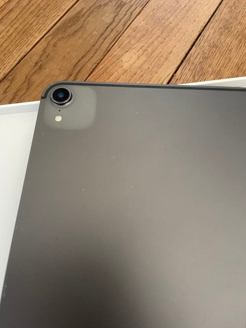 iPad Pro 512ギガ スペースグレー 本体　cellularモデル