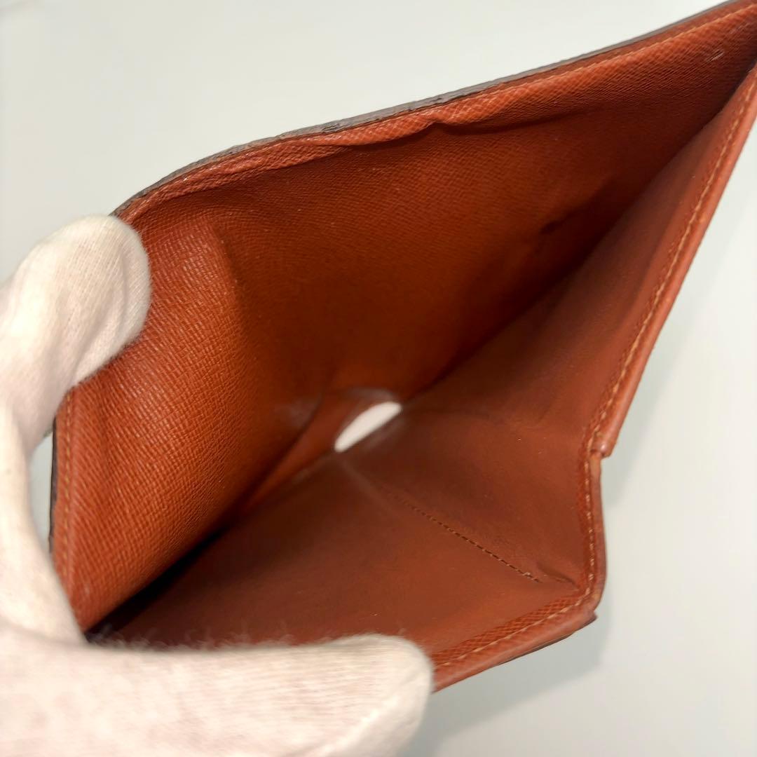 ルイヴィトン モノグラム ポルトトレゾール エテュイパピエ　三つ折り財布　正規品