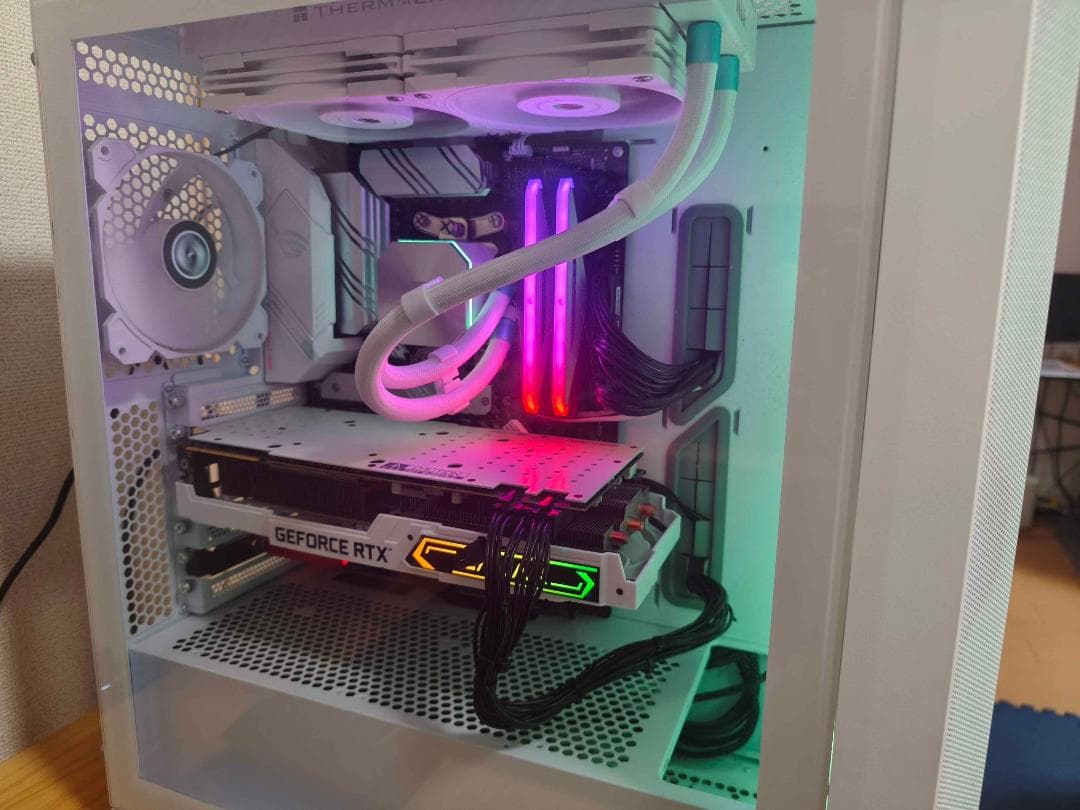 グラフィックボード・グラボ・ビデオカード GALAX EX OC 2070 Super White
