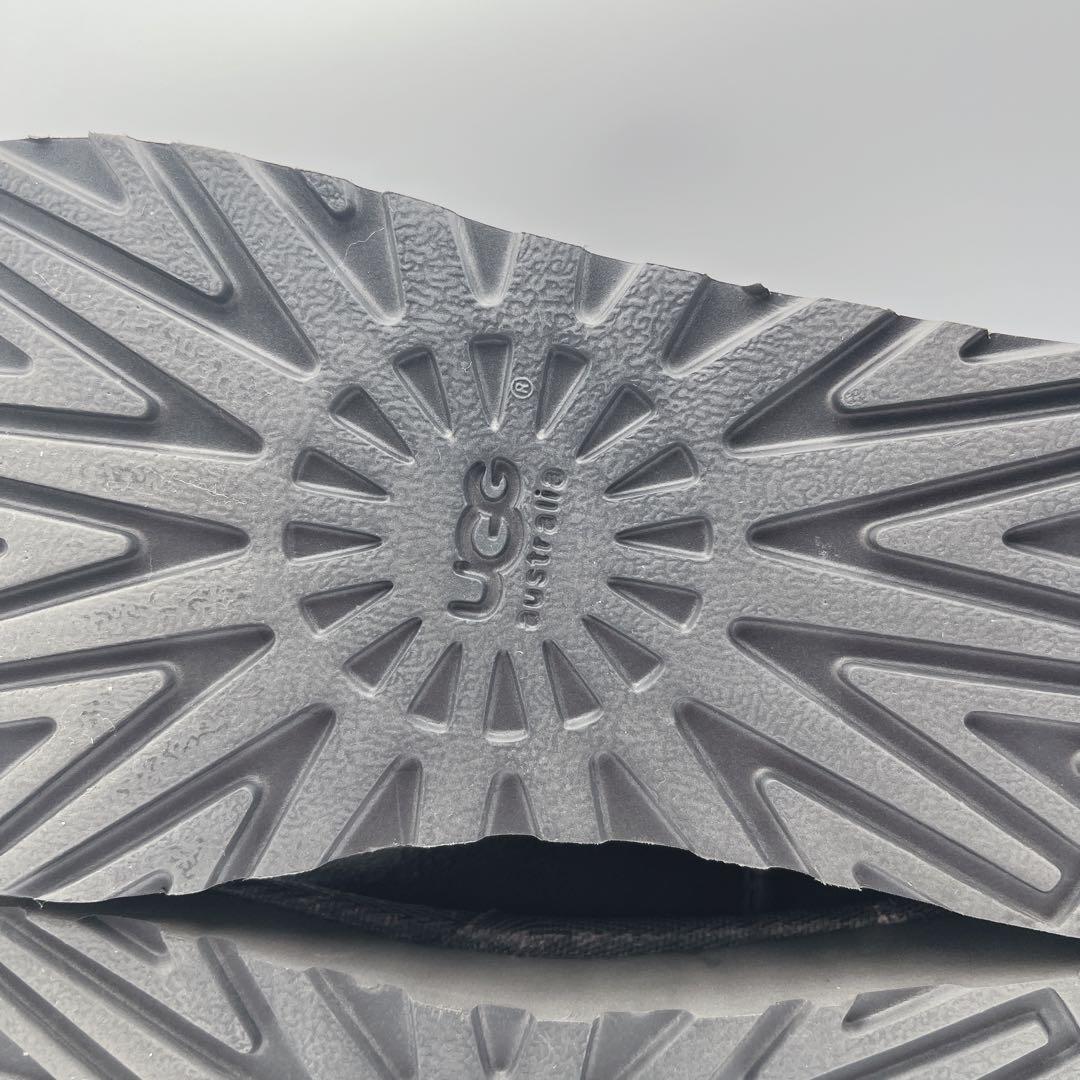 UGG CLASSIC SHORT アグ ムートンブーツ【25cm】