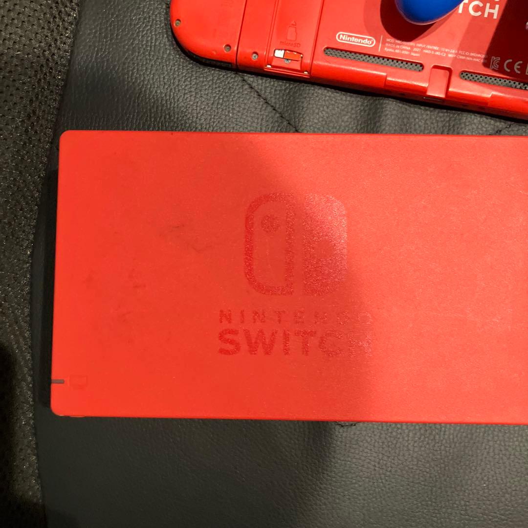 Nintendo Switch レッド 本体 + グリップカバー