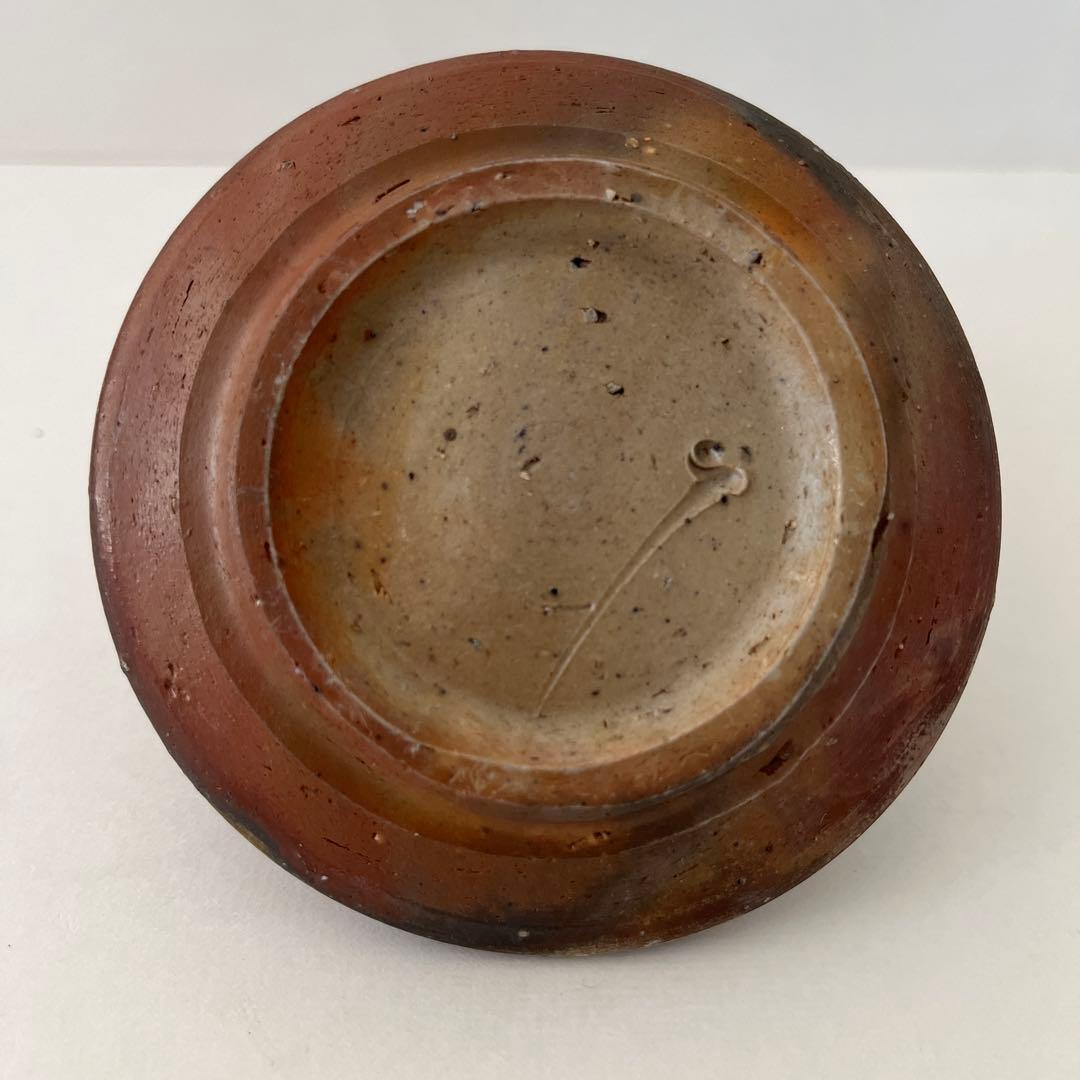 備前焼ハンドメイド醤油注ぎ（茶色、皿付き）　味わい深い器です