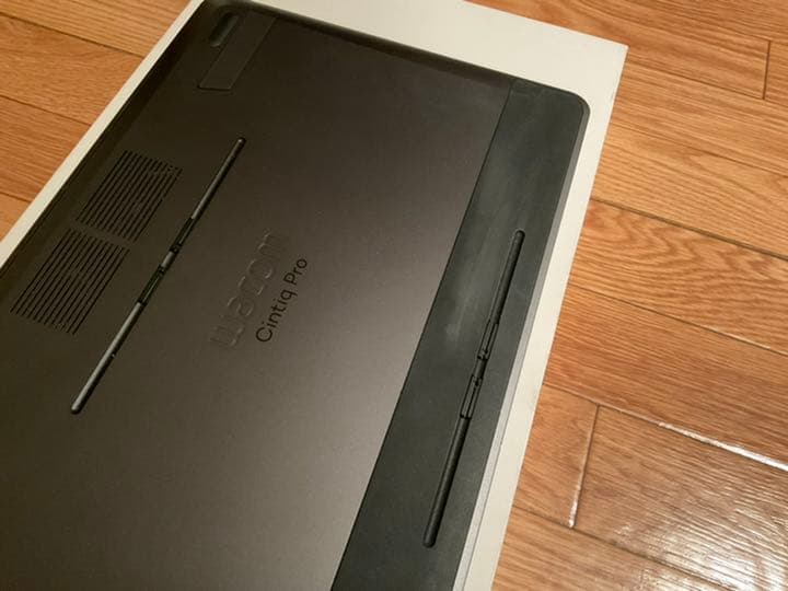【液晶ペンタブレット】 Wacom  Cintiq Pro 16