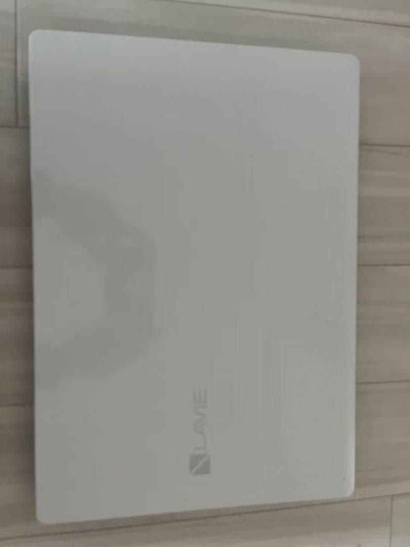 ノートパソコン【NEC LaVie】PC-NS700BAW-KS