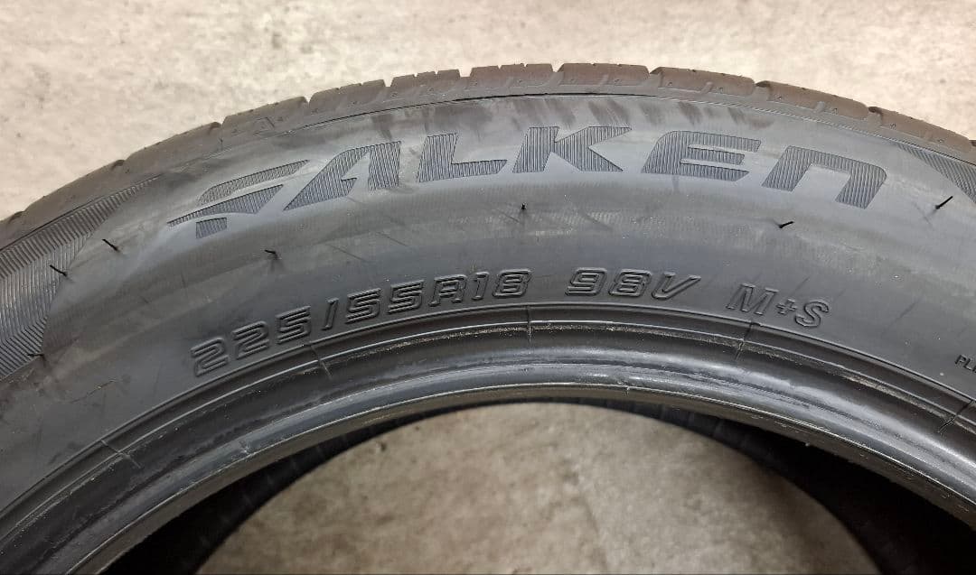 【新車外し】 ファルケン 2025年 225/55R18 タイヤ 4本