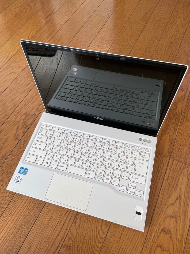 富士通 LIFEBOOK SH54/K WIN10