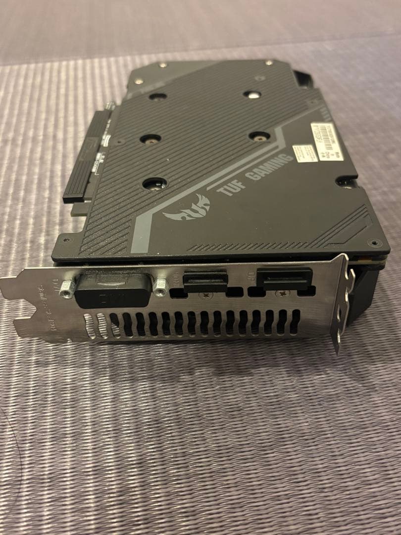 グラフィックボード・グラボ・ビデオカード ASUS TUF-GTX1650-O4GD6-P-GAMING