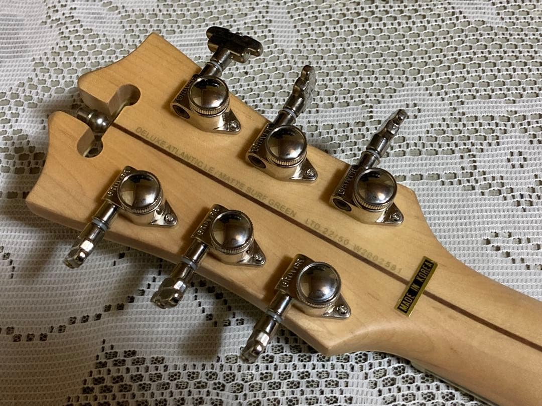 ギター D'Angelico Deluxe Atlantic LE