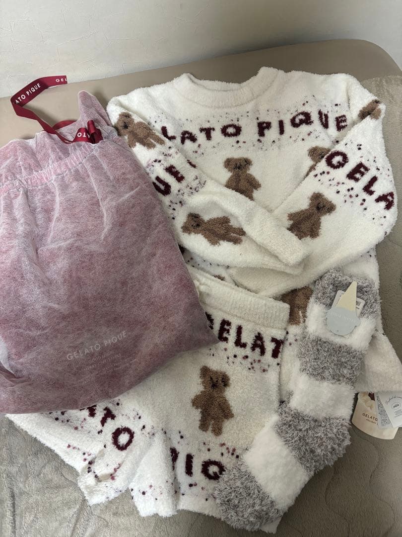 GELATO PIQUE HOLIDAY LOVES 限定 ルームウェアセット