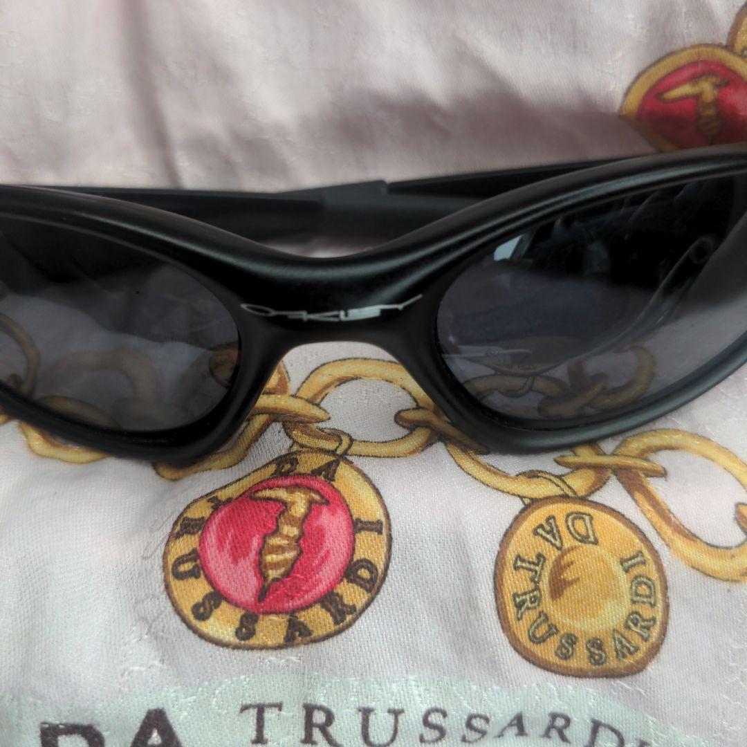 Oakley ブラック スポーツサングラス