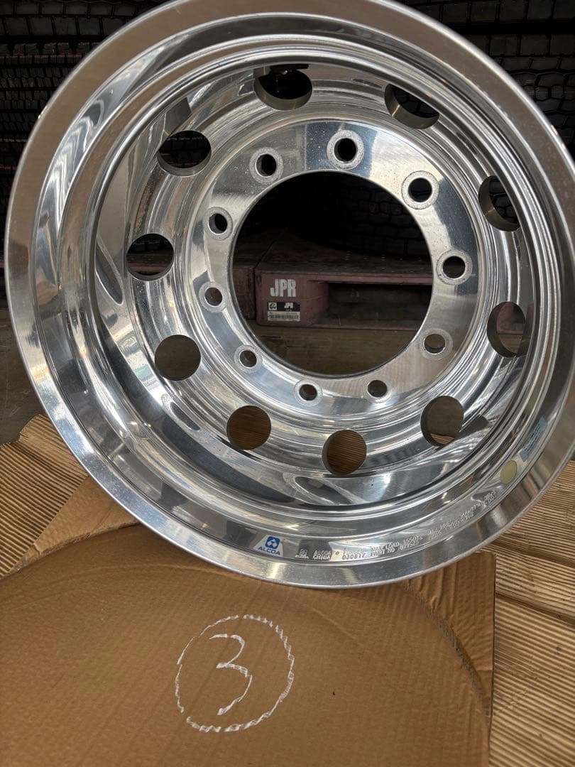 アルコア　アルミホイール　22.5×7.50 トラック　10穴　大型　外側③