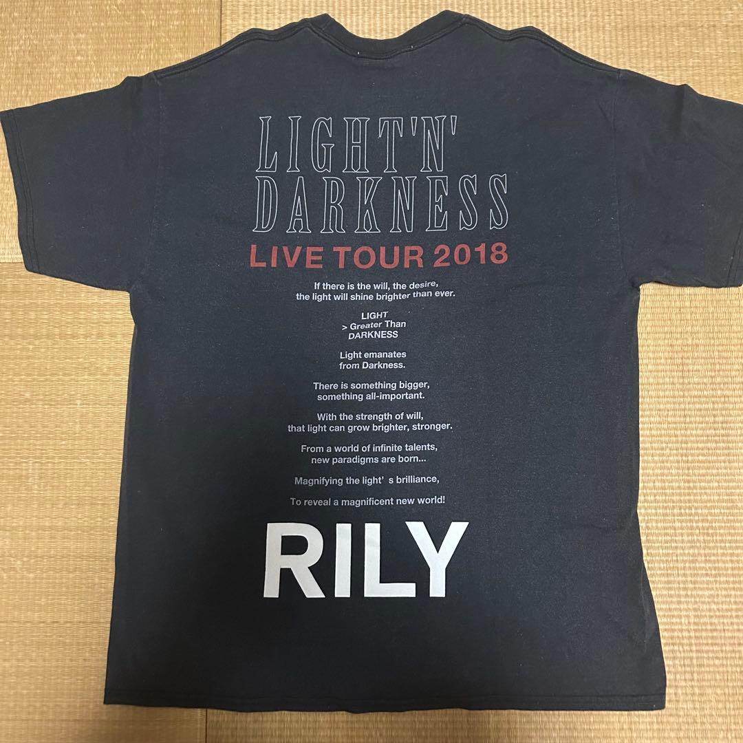 RILY Tシャツ