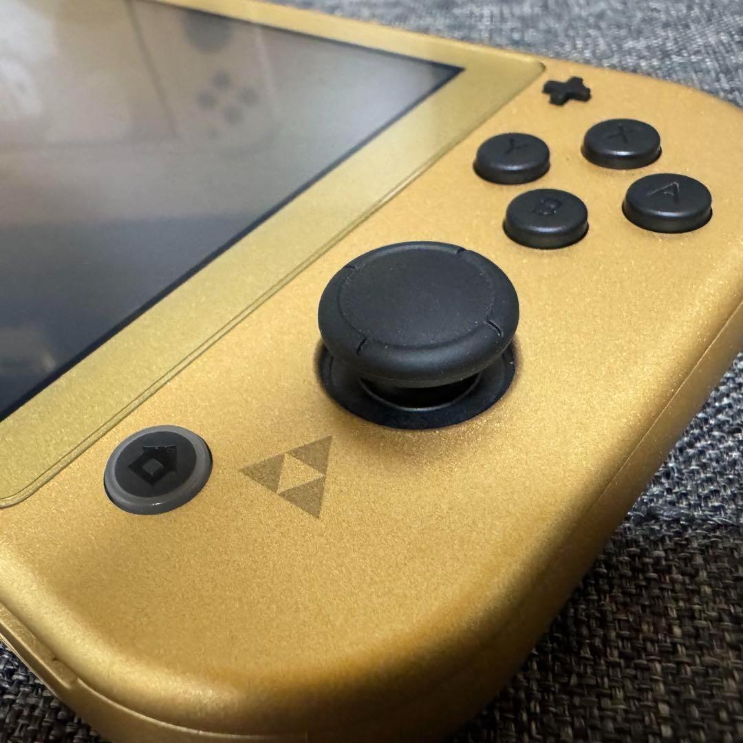 【即日発送】任天堂Switch Lite ハイラルエディション　極美品