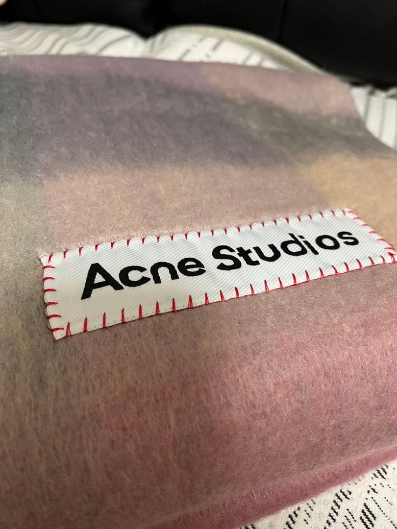 s*i様 新品未使用　Acne Studios モヘアチェックスカーフ　マフラー