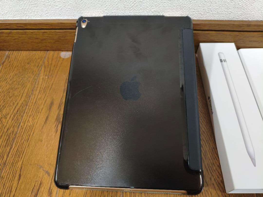 iPad Pro 9.7インチ256GB SIMフリー+Apple Pencil