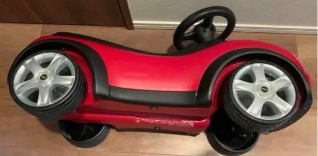 mini純正　キックカー　足蹴り車 車　おもちゃ　ベビーレーサー 室内