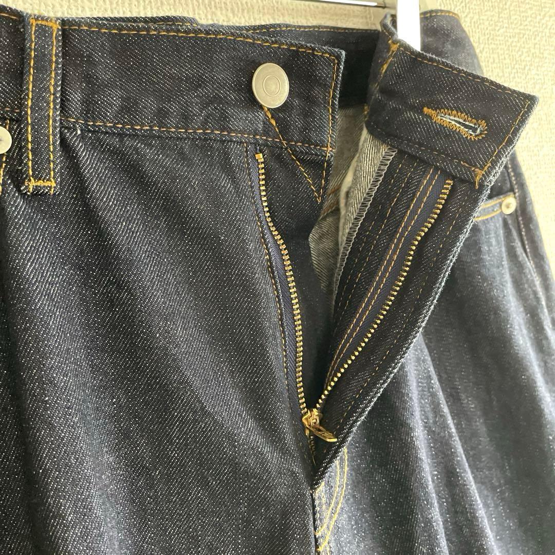 congés payés ‧̍̊·̊ パンツ　デニム　テーパード　赤耳　レザーパッチ