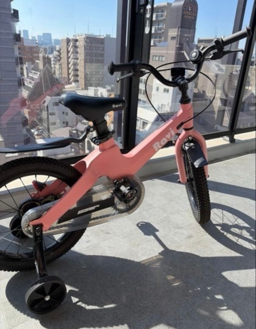 子供用 自転車 16インチ補助輪付き　Ravi