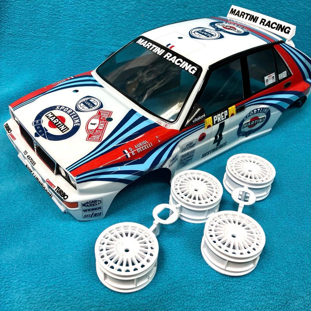 タミヤ ラジコンカー　未使用 ボディ 、他　ランチャ デルタ インテグラーレ