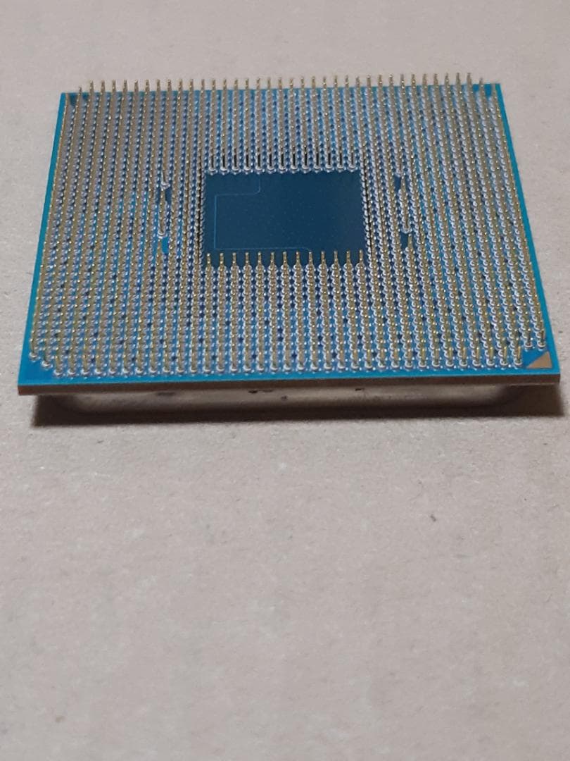 AMD RYZEN5 3400G グラフィック内臓　中古品・本体のみ