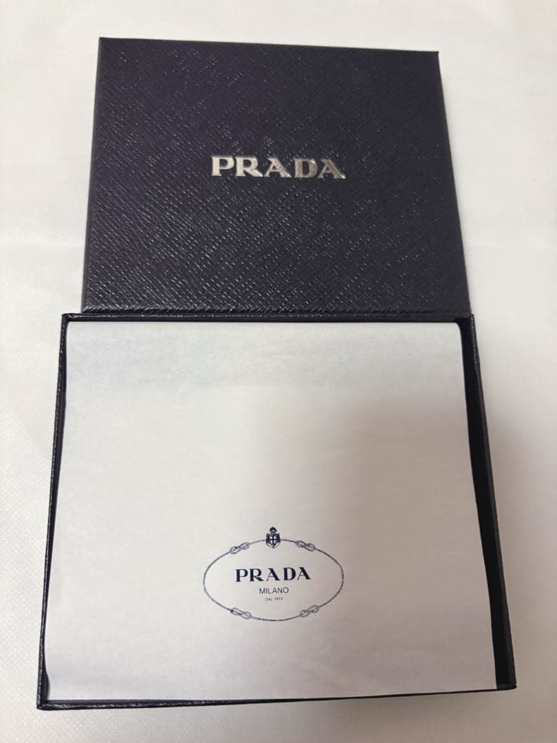 PRADA 二つ折り財布 グレー/ピンク