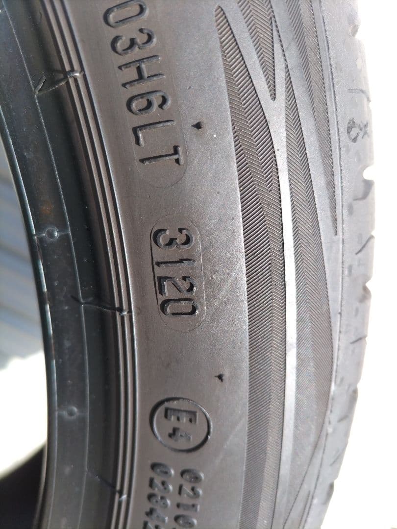 205/45/17 continental 中古タイヤ2本セット