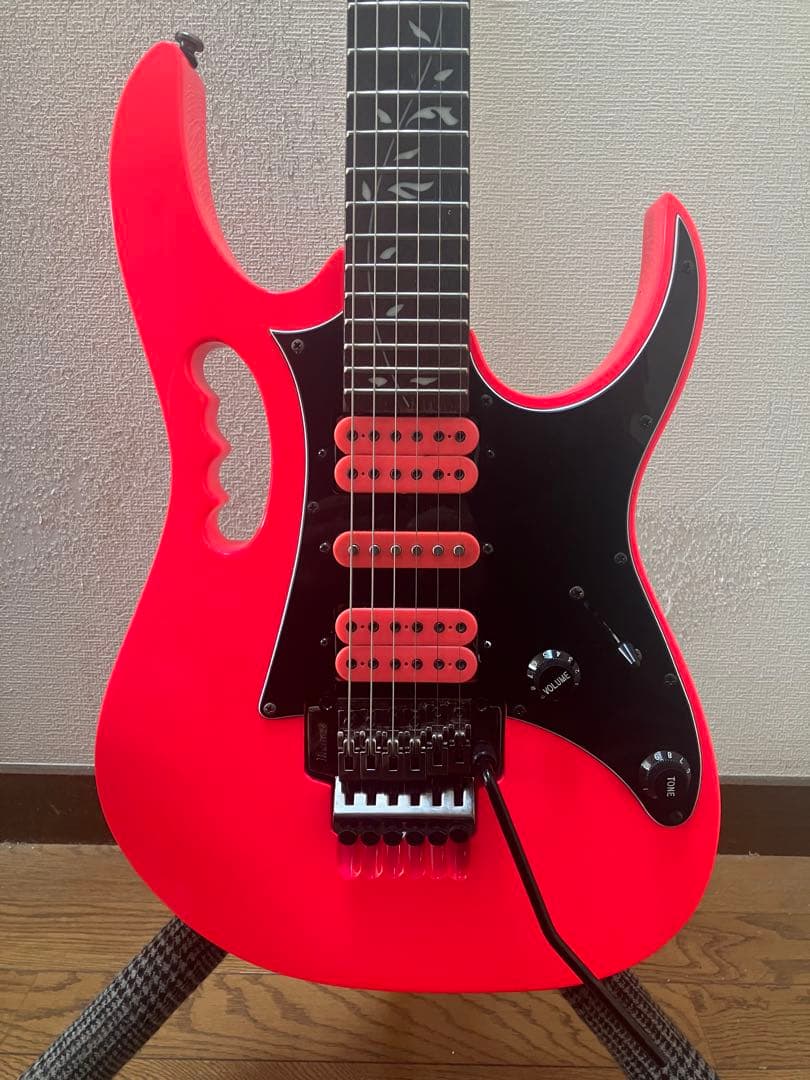 Ibanez/JEMJRSP-PK スティーヴ・ヴァイ