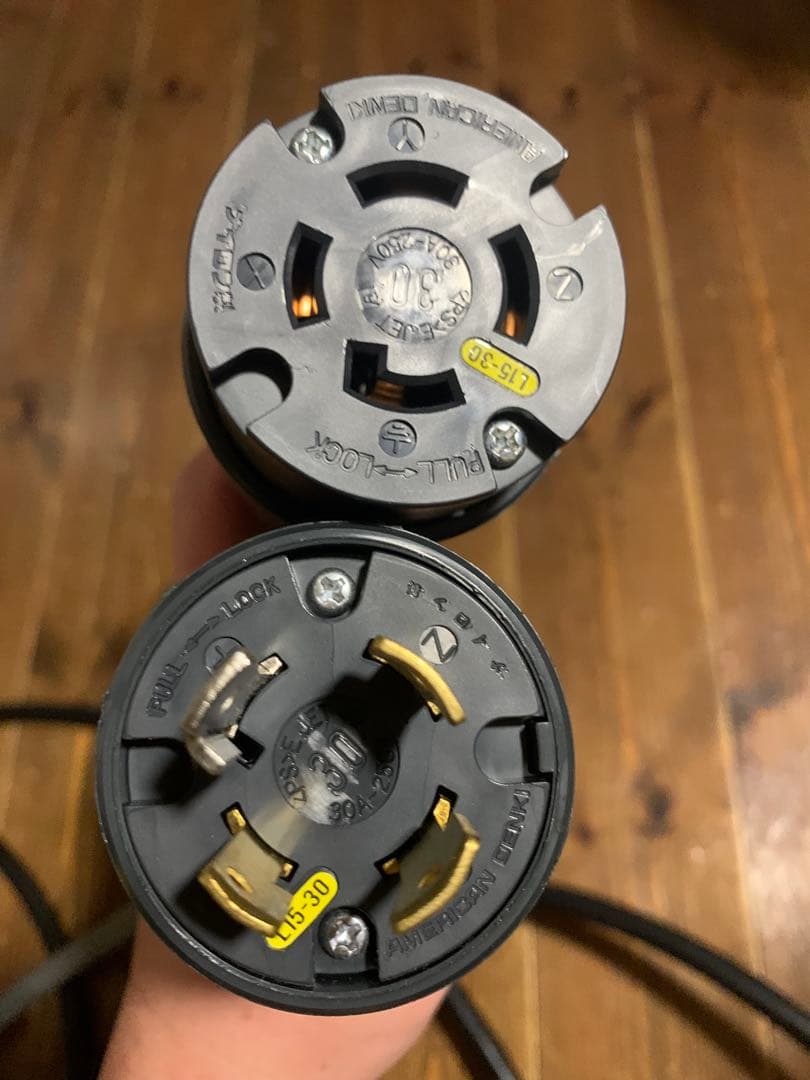 EcoFLow Delta Pro3 電源取り出し配線　100v 200v用2本