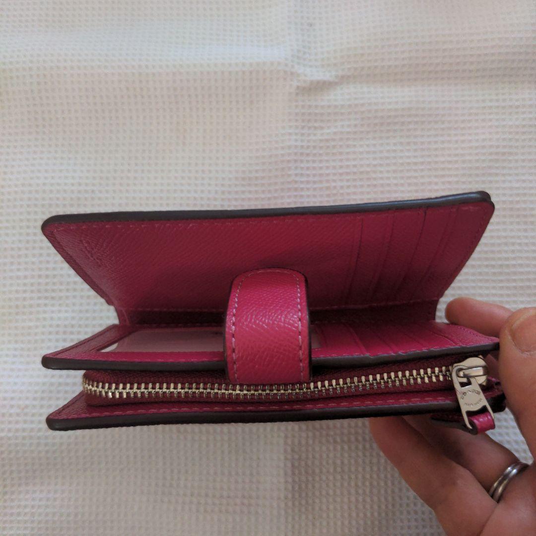 コーチ二つ折り財布☆新品未使用☆チェリーピンク