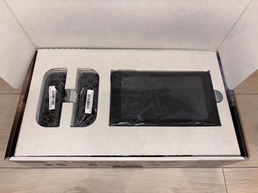 Nintendo Switch 本体 モンスターハンターライズ特別版（中古）