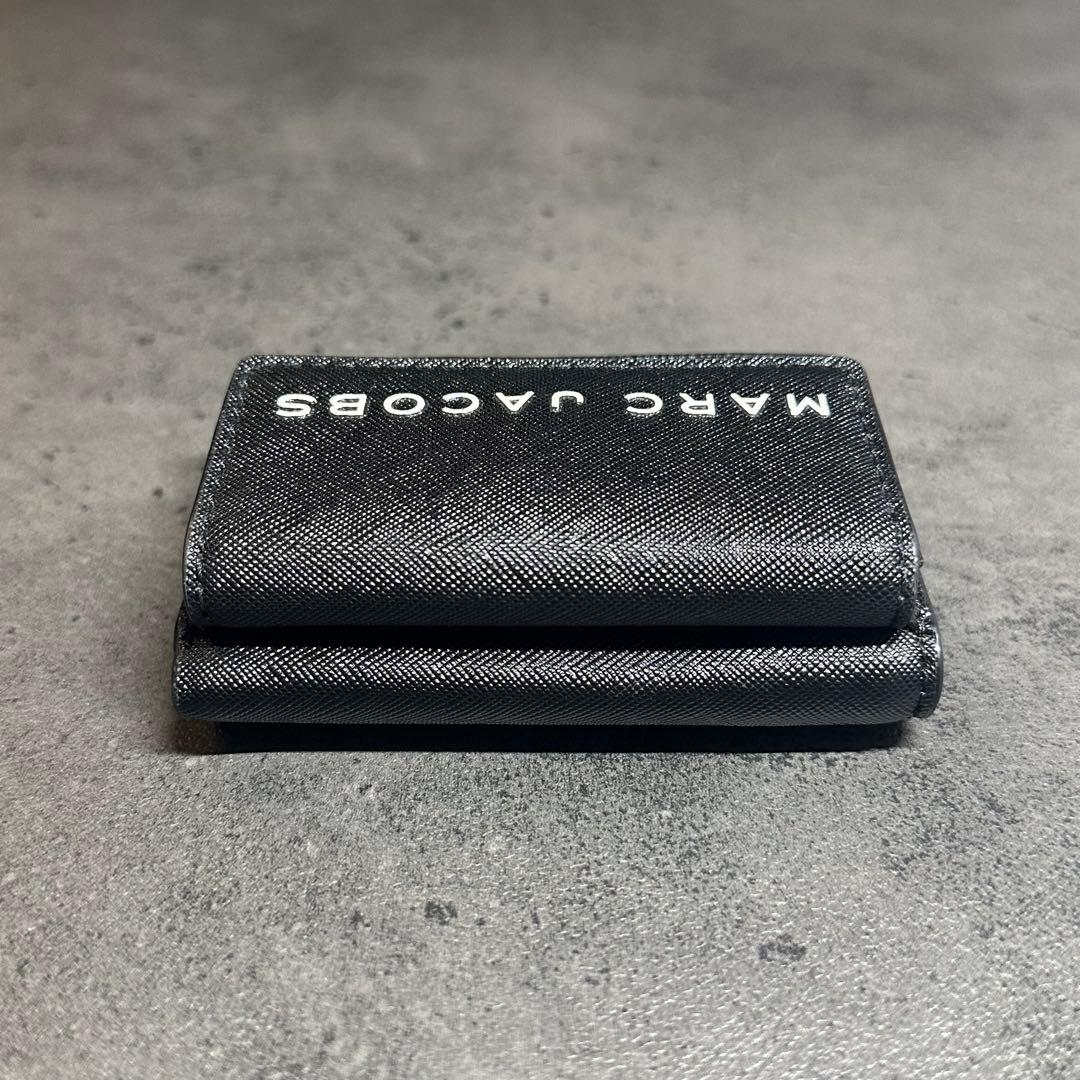 MARC JACOBS ロゴ　三つ折り財布　コンパクトウォレット　ミニ財布