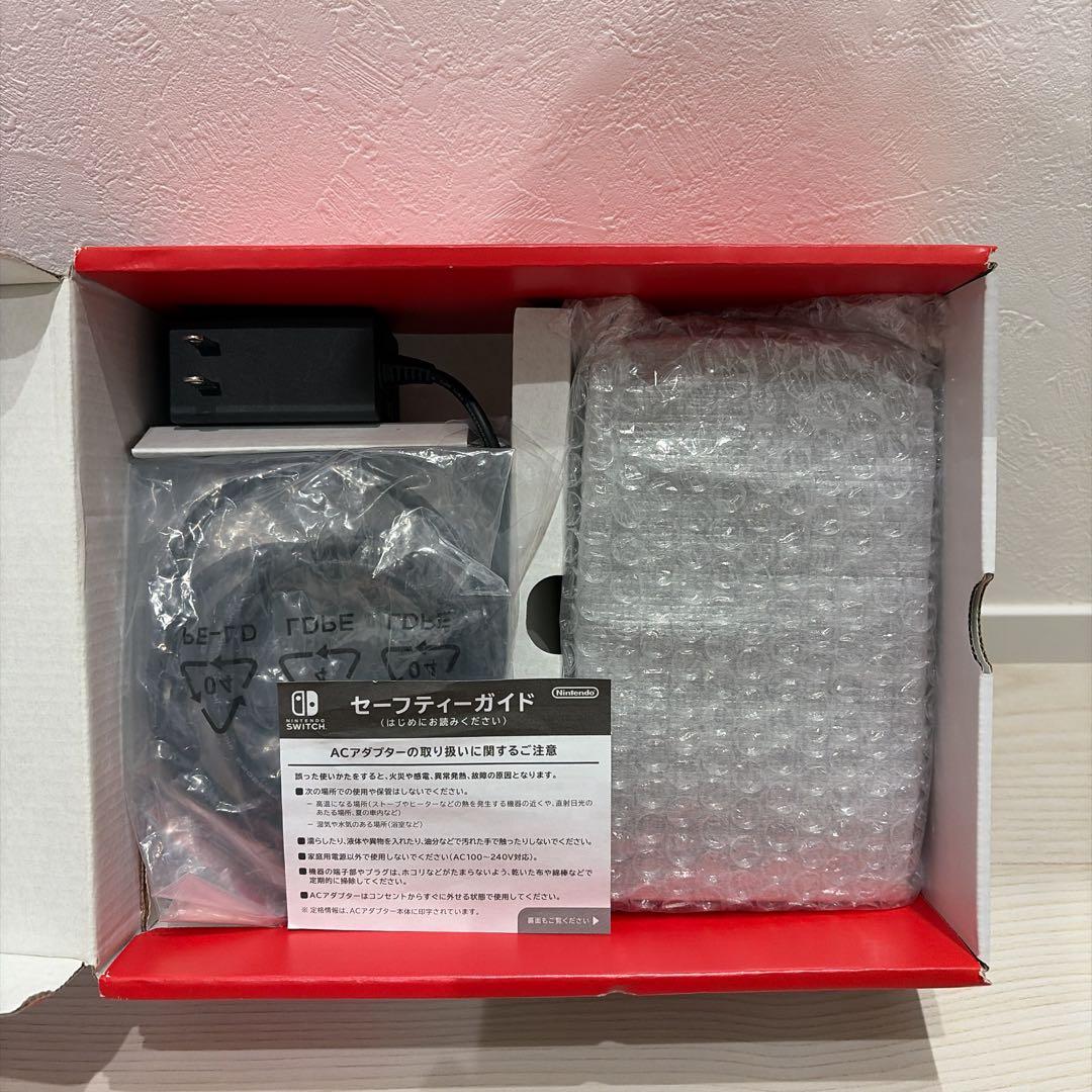 Nintendo Switch 本体 動作確認済み 美品 おまけ付き