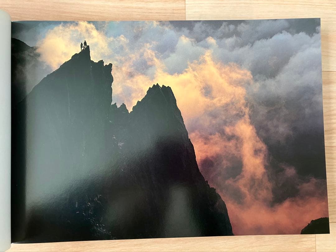 山-光と影　現代山岳写真家代表作集　写真集　山と渓谷社　大型本‼️