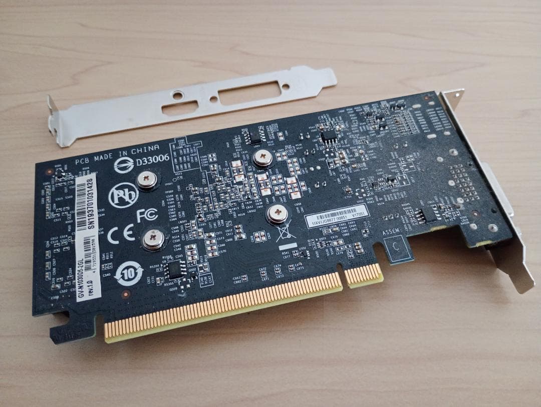 GIGABYTE GeForce GT 1030 GDDR5 グラフィックカード