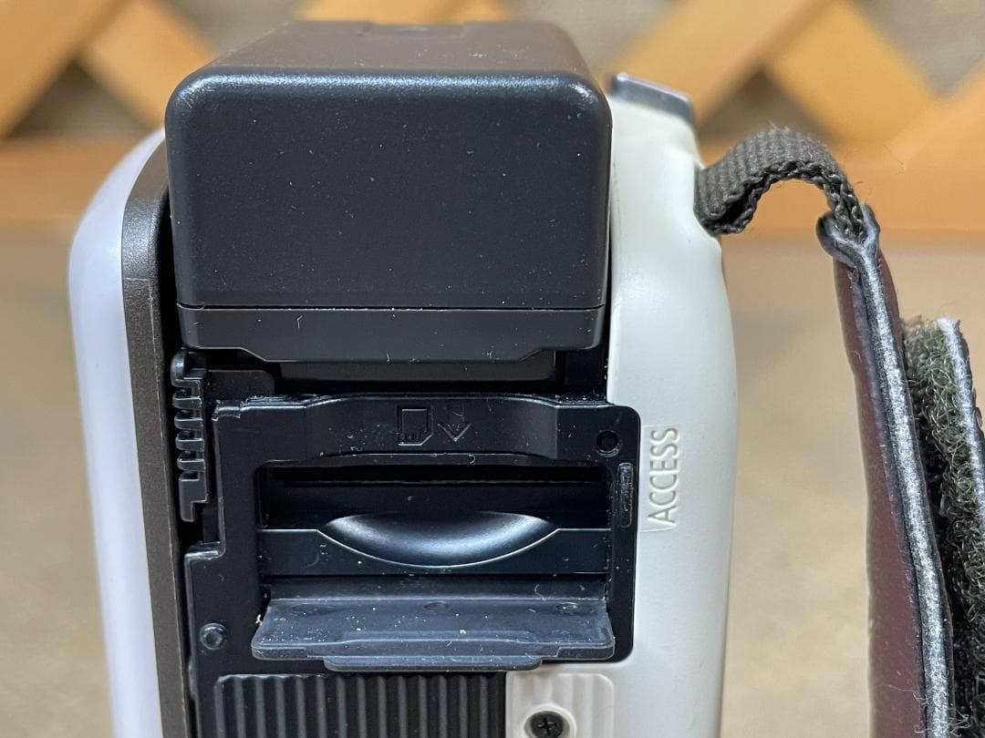 充電器なし Panasonic HC-V360MS 動作品 バッテリー2個付