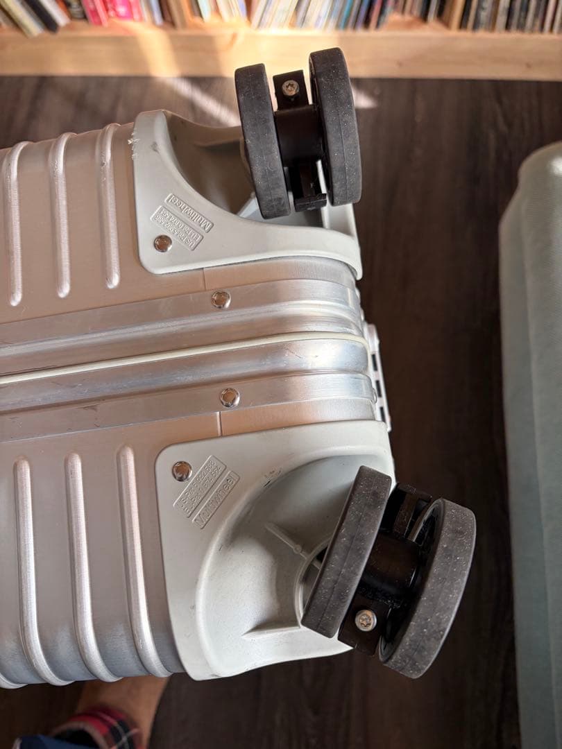 Rimowa スーツケース約92Ｌ・アルミTopasチェックインMサイズモデル