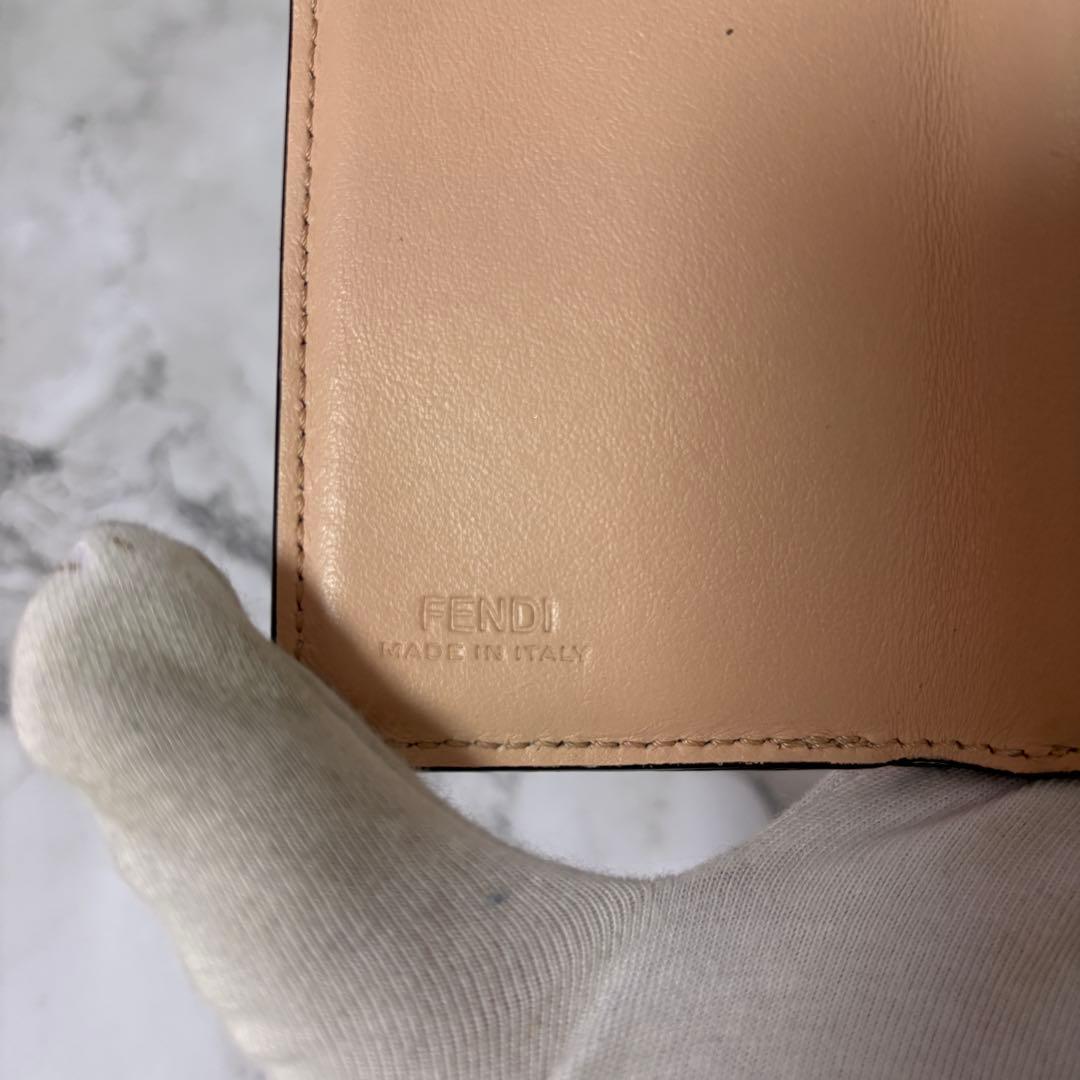 【美品】フェンディ エフイズ コンパクトウォレット 三つ折り財布 ピンク