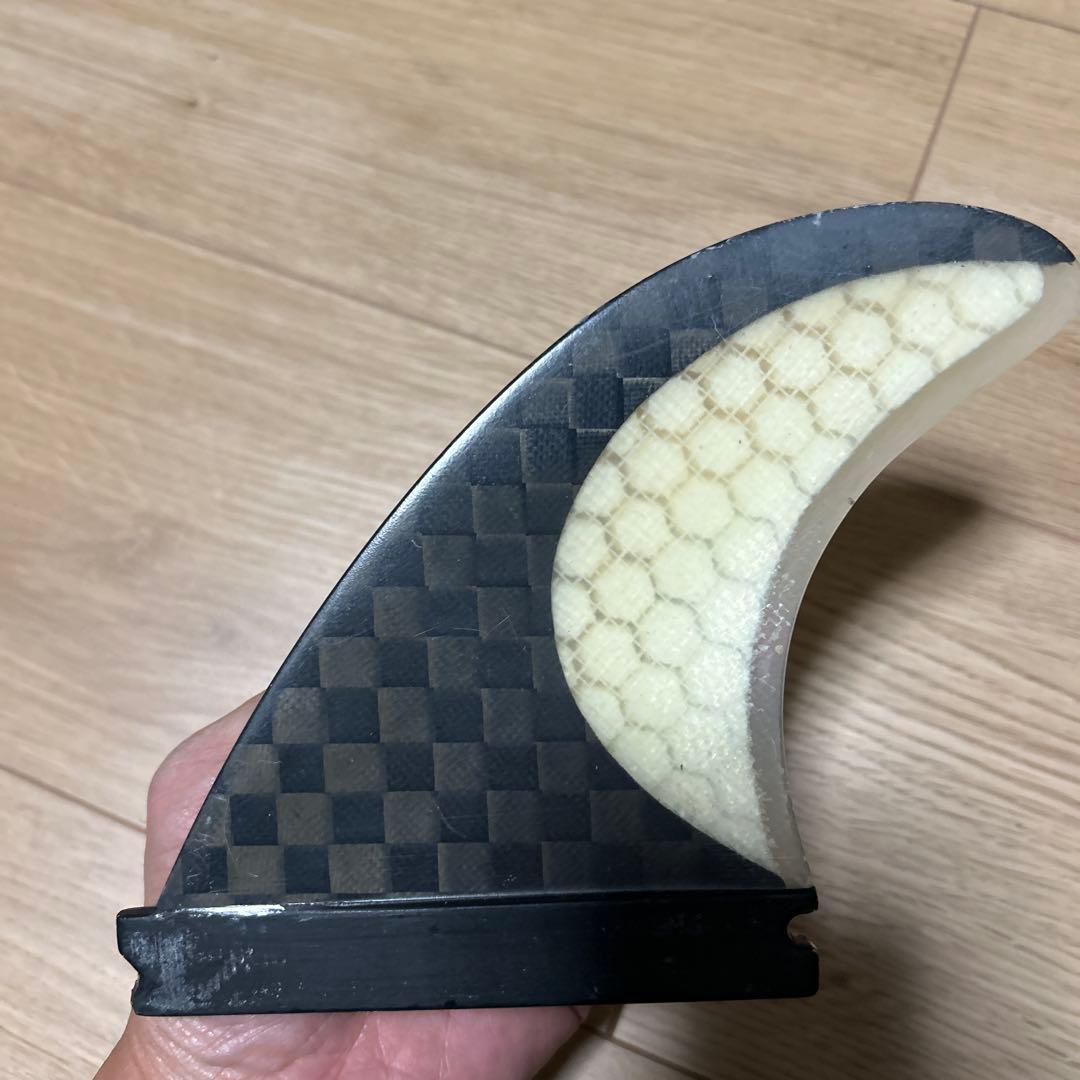 フューチャーフィン　小波最強　ブラックスティック　F4 Sサイズ