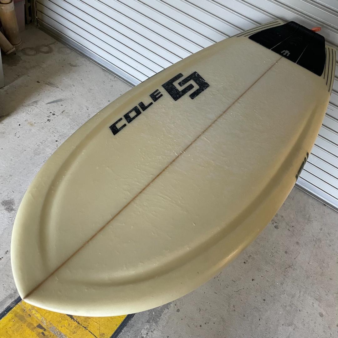 柴*心様 COLE BD2 XTR8.C 5'2\" フィン ハードケース付