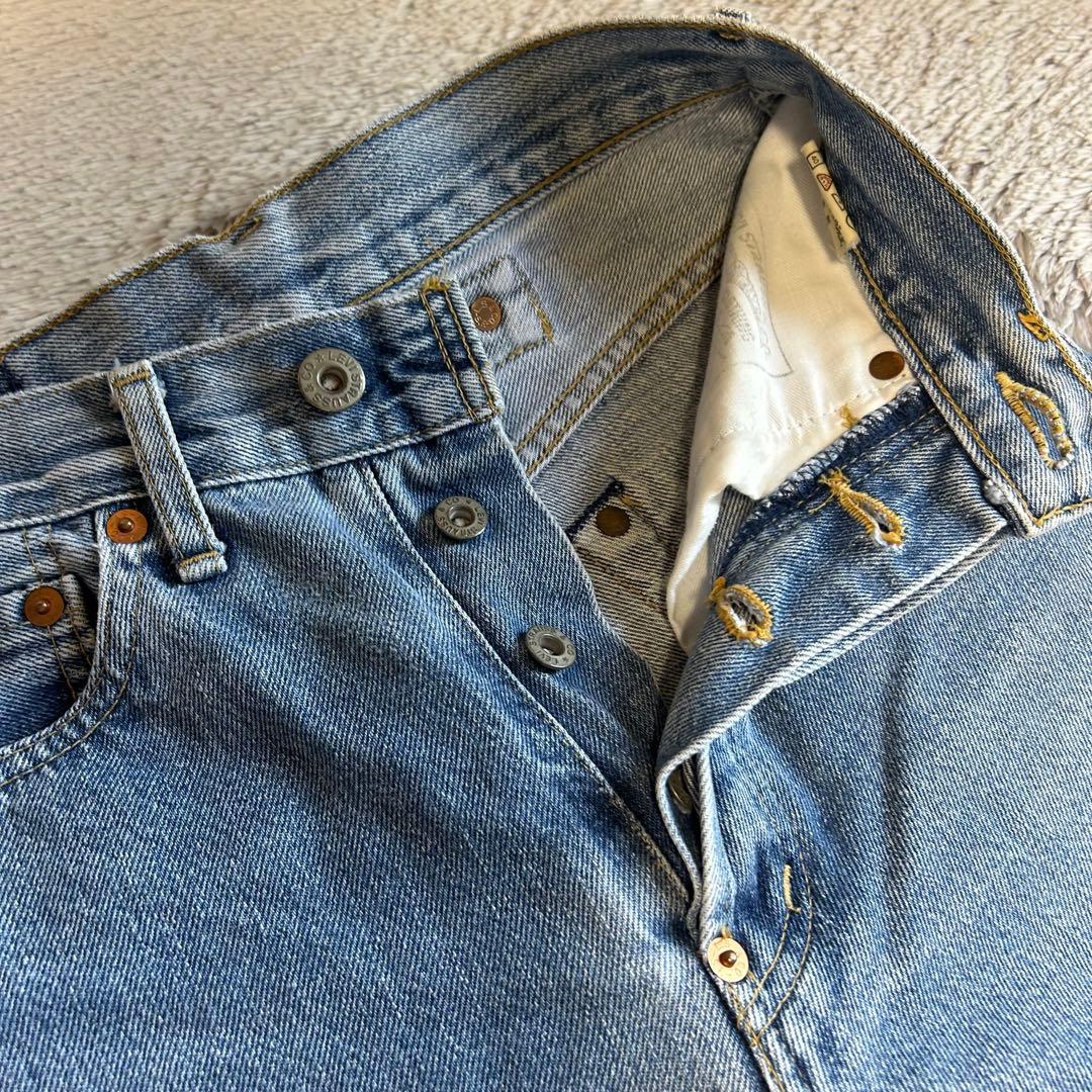Levi'sリーバイスW701xx ジーンズ　デニムパンツ　モンローモデル27㌅