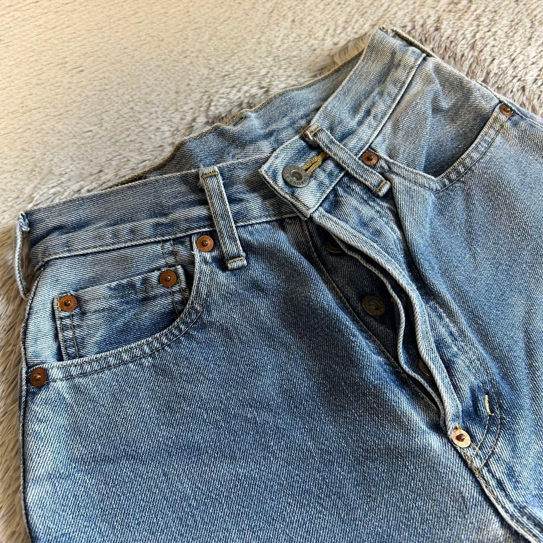 Levi'sリーバイスW701xx ジーンズ　デニムパンツ　モンローモデル27㌅