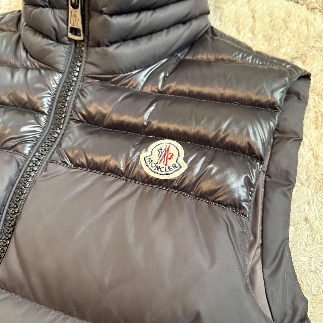 MONCLER モンクレール　ダウンベスト　ベスト