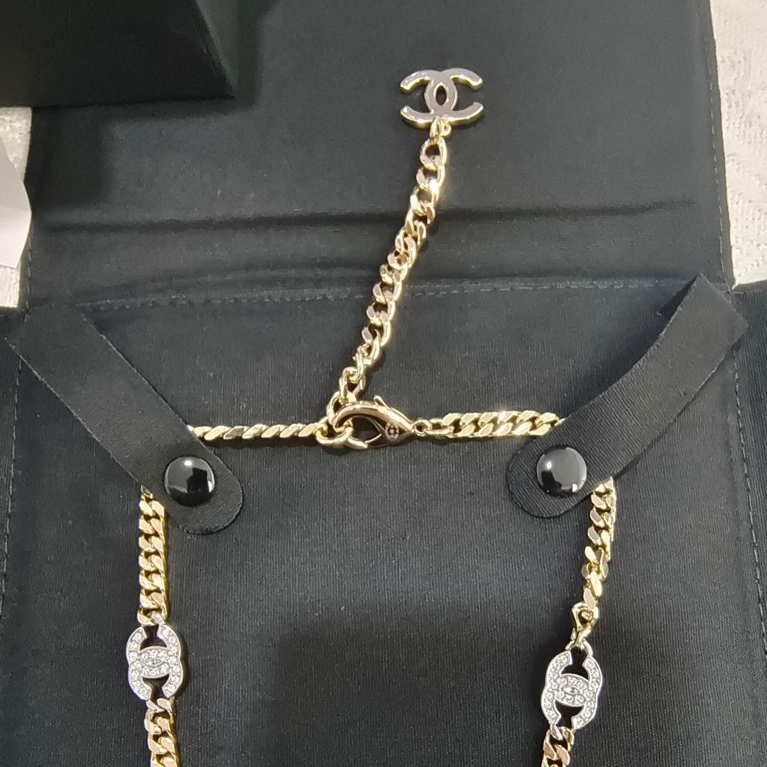 CHANEL ロゴ入りチョーカー　ネックレス