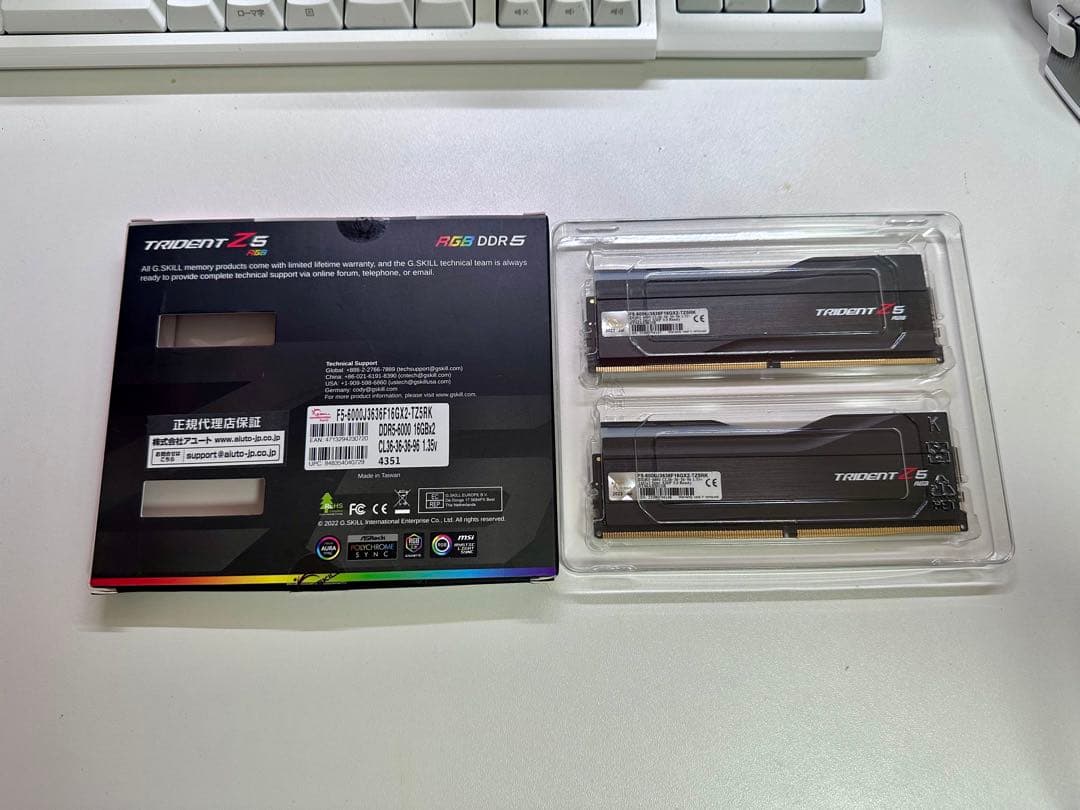 DDR5-6000 16GB×2 G.skill Trident Z5 RGB